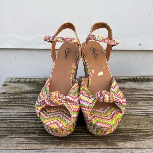 Retro Y2K Candies Calainey multi rainbow straw chevron wedge sandals Size 6 - Picture 2 of 6